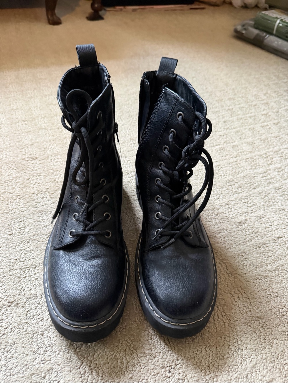 Combat boots